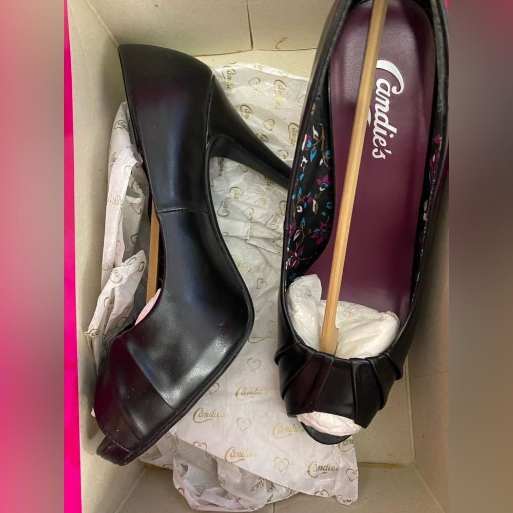 COPY - NIB Candies peep-toe heels-size 7.5